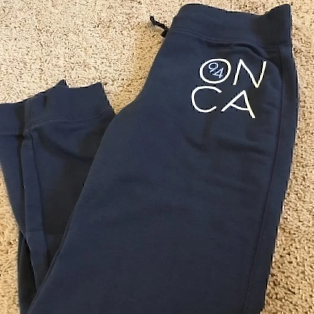 Old Navy Girls size 10/12 NWOT sweatpants